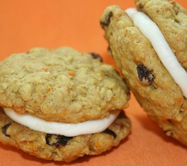 carrot-cake-cookie-600×533